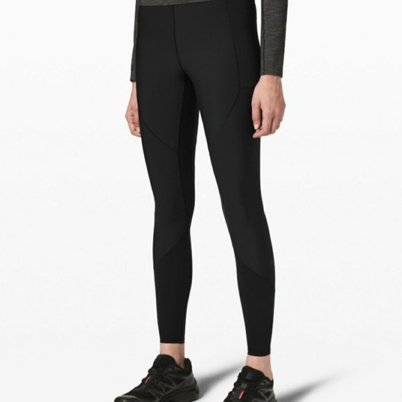 Lululemon Esker Tight *lululemon lab-Black- Sz 4